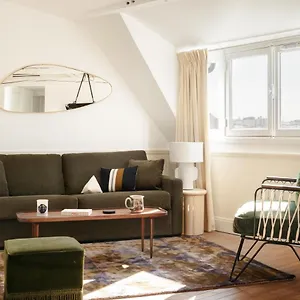 My Maison In - Louvre París