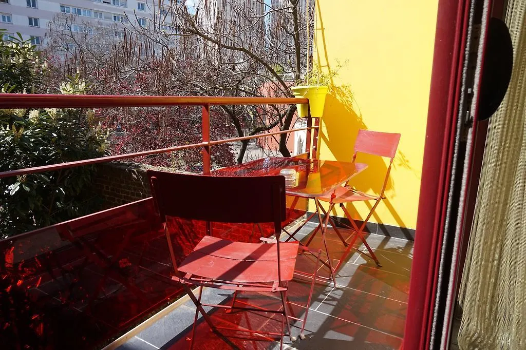 La Maison Rouge París Francia